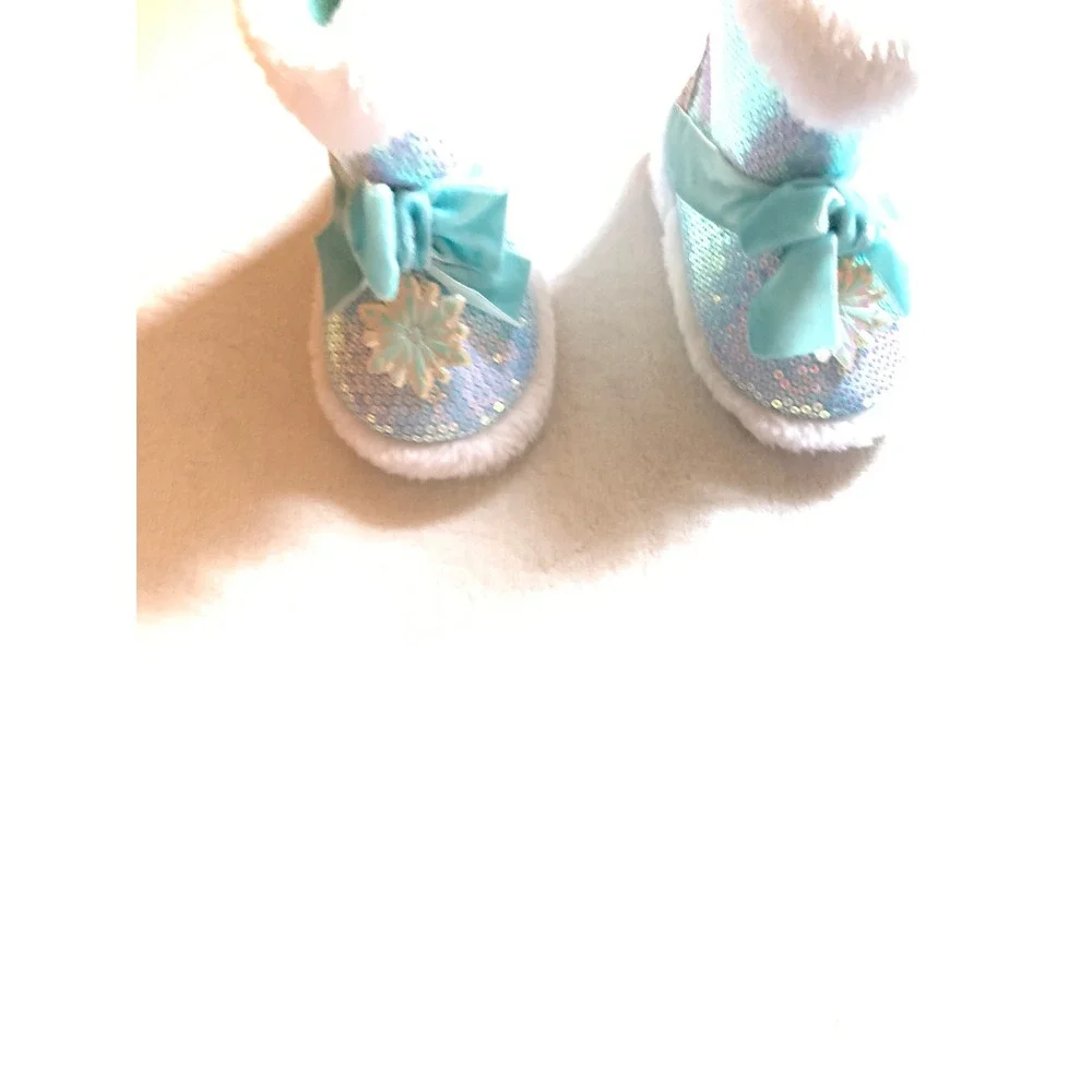 Disney frozen Elsa Anna faux fur booties‎ kids size 5 - 6 white blue